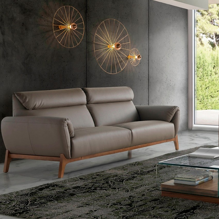 Viva o luxo e a comodidade de um sofá 3 lugares Anto. Confortável e elegante, a melhor escolha para o seu espaço.