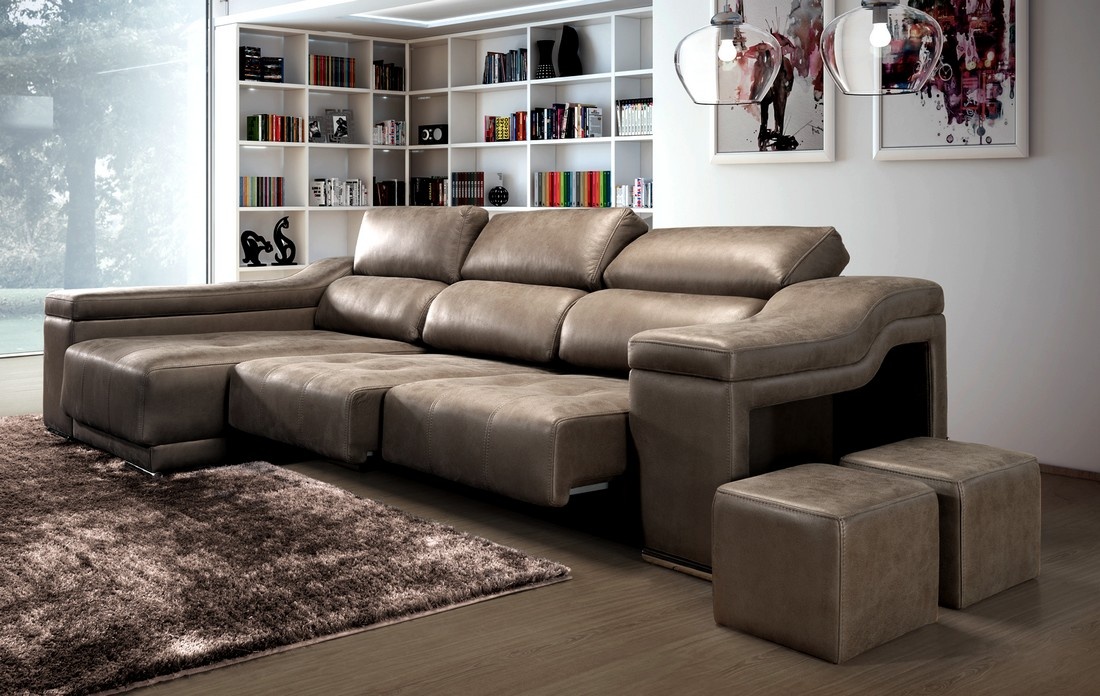 Conforto e design moderno para o seu lar esta é o sofá chaise longue Tokyo Premium.