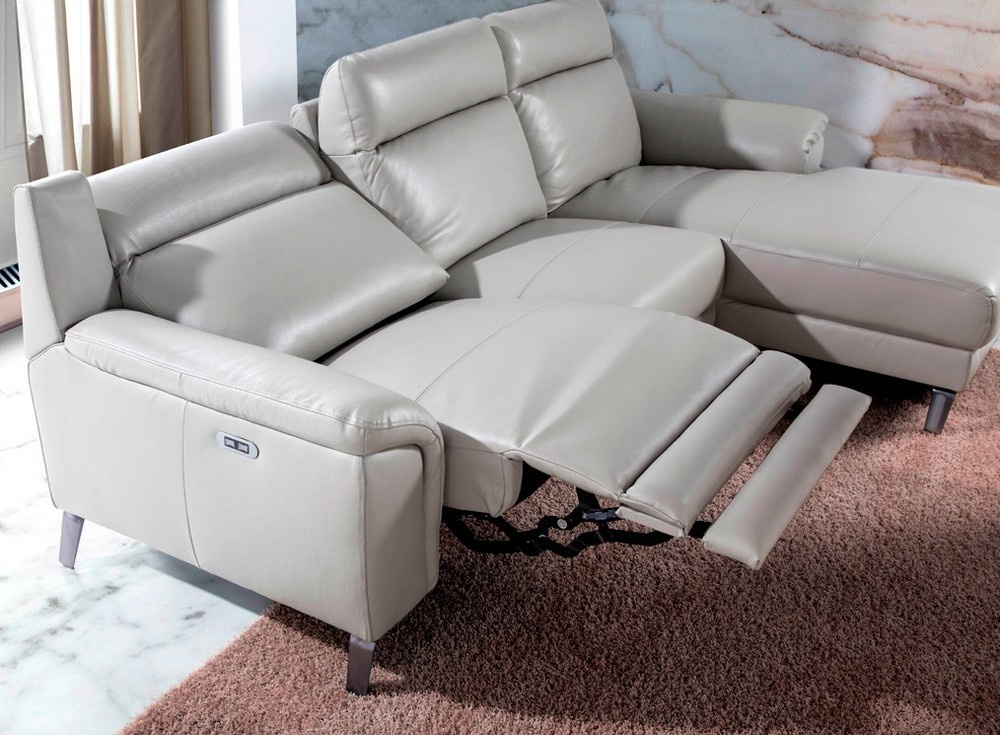 Relaxe e desfrute de um momento de conforto e bem-estar com este sofá chaise Longue Relax Dinam. Ideal para relaxar em casa!