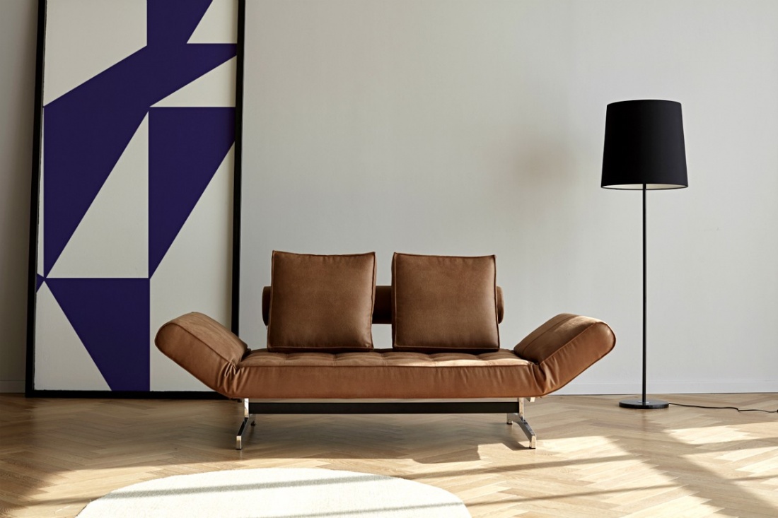 Conforto, funcionalidade e estilo o sofá Cama Ghia Chrome é a solução perfeita para qualquer ambiente.