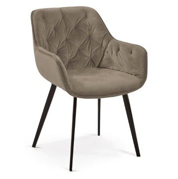 A cadeira Brest é a solução ideal para quem procura um design moderno e funcional. Seu design ergonômico, aliado às suas características práticas, garantem o conforto desejado para o seu dia a dia.