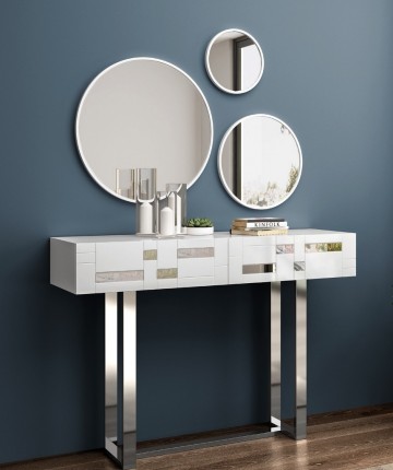 Esteja pronta para se sentir incrível com a consola com espelho Miroir. Uma peça elegante e moderna, que dá um toque especial ao seu ambiente.