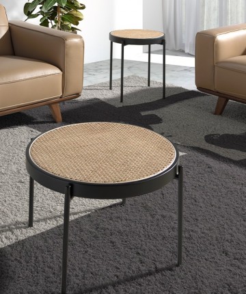 A mesa de cntro Bajul é a peça perfeita para dar o toque final ao seu estilo interior. Seu design moderno e minimalista, aliado à sua versatilidade, vai transformar qualquer sala em um lugar encantado