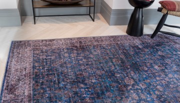 Um tapete Kaya Ava faz de qualquer ambiente um lugar mais aconchegante. Com design moderno e elegante, este tapete se destaca por suas cores vibrantes e textura macia.