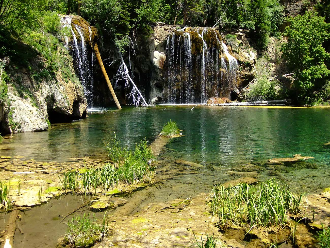 Pintura de paisagem em cascata