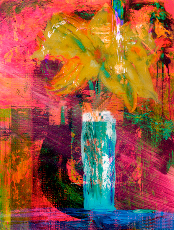 Vaso com pintura abstrata de flores
