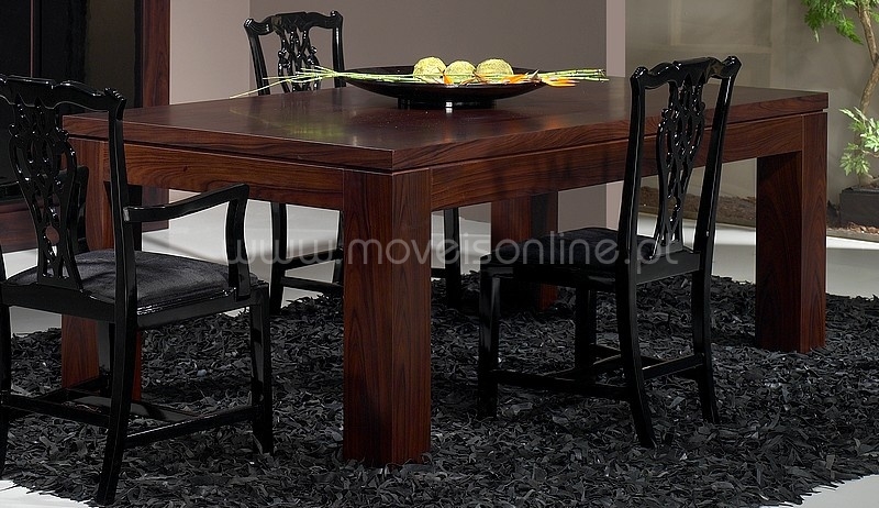 Mesa de Jantar Ruby