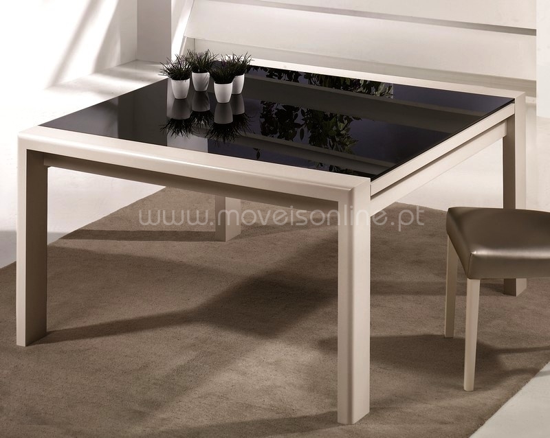 Mesa de Jantar Carrara com Vidro