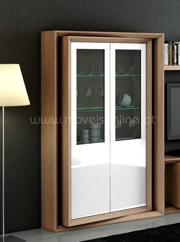 Vitrine com LED Inout