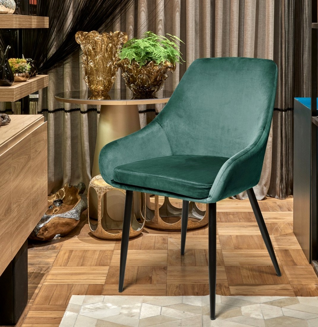 Uma cadeira Vichy é a combinação perfeita de elegância e conforto. É um clássico que se encaixa em qualquer ambiente, trazendo um toque de estilo e beleza.