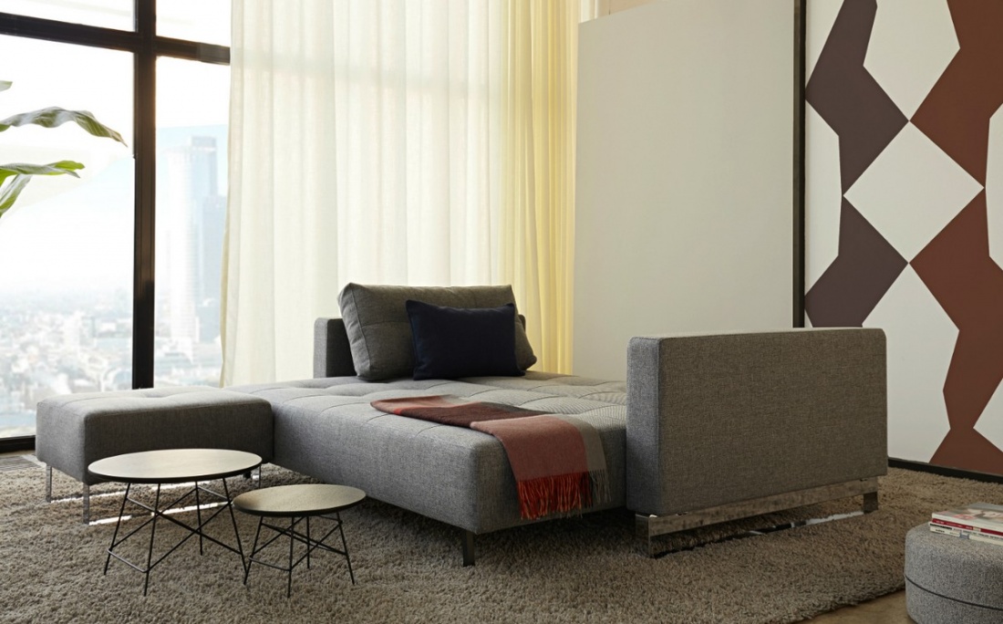 Este sofá cama é a solução perfeita para otimizar o seu espaço. Pequeno, confortável e funcional, é a opção ideal para qualquer ambiente.