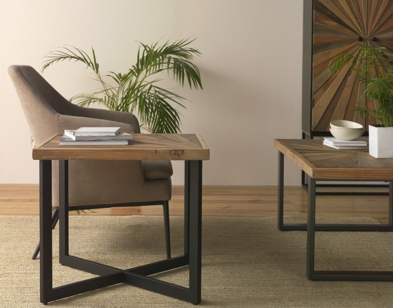 Mesa de Apoio Quadrada Facetada