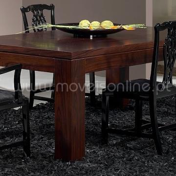 Mesa de Jantar Ruby