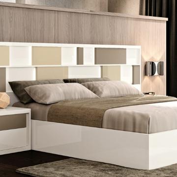 Cama de Casal Square