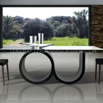 Mesa de jantar Elegance com tampo de vidro e base dupla circular preta