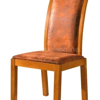 Cadeira Gaudi em madeira clara com assento e encosto estofados castanhos