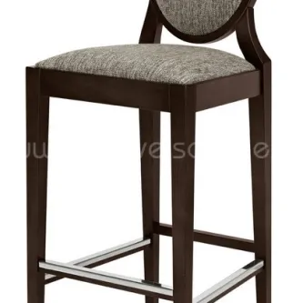 Banco Monalisa em madeira escura com assento e encosto estofados cinzentos e apoio para os pés