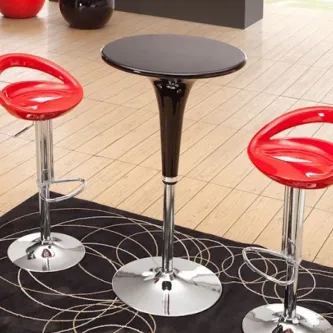 O seu momento de descontração merece a melhor companhia: a mesa alta de bar Panama, para um brinde ao final do dia!
