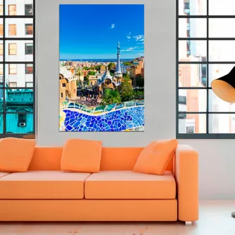Quadro Parque Güell com mosaicos coloridos e vista aérea de Barcelona