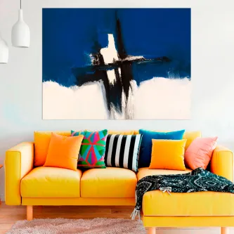 Quadro abstrato com grande área azul escuro, base branca e pincelada preta em cruz.