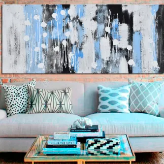 Quadro salteado azul com manchas e pinceladas abstratas em azul, branco e preto