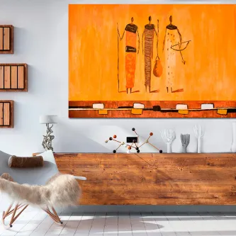 Quadro trio de caçadores sobre aparador de madeira numa sala minimalista