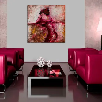 Quadro Abraço Solitário, figura a abraçar-se em tons rosa e vermelho