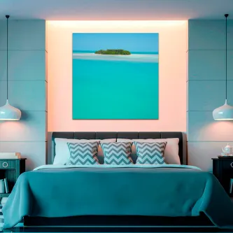 Quadro Água límpida com ilha e mar turquesa sobre cama moderna