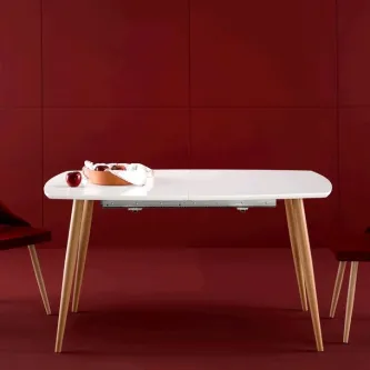 A mesa de cozinha Lena é a escolha ideal para quem procura uma peça moderna e versátil, que se adapta perfeitamente às suas necessidades. Com um design elegante e simples, é ideal para qualquer cozinh