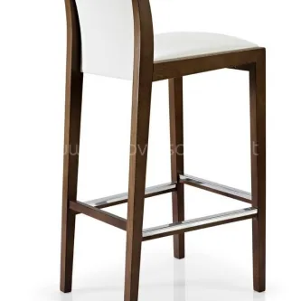 Banco Bar Cassis em madeira castanha com assento e encosto brancos e apoio metálico.