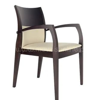 Cadeirão Elie MC empilhável em madeira escura com assento estofado creme