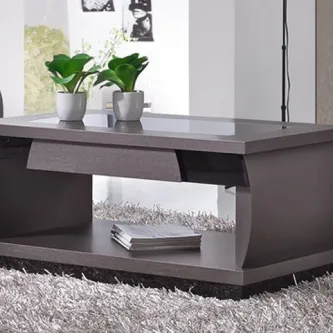 Mesa de centro Mustang em madeira escura com tampo liso e prateleira inferior