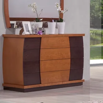 Cómoda Prelude em madeira com frentes curvas bicolores e vasos com orquídeas