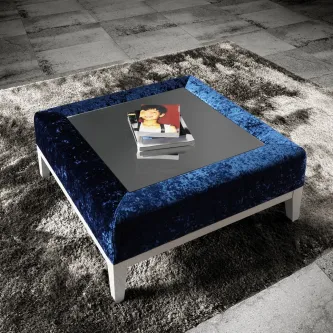 Mesa de centro Vitoria quadrada com moldura em veludo azul e tampo espelhado