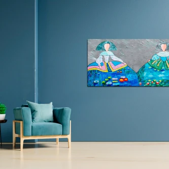 Quadro Box Duo Meninas com duas figuras femininas coloridas na parede azul