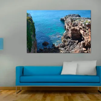 Pintura de paisagem de penhasco com falésia rochosa e mar turquesa
