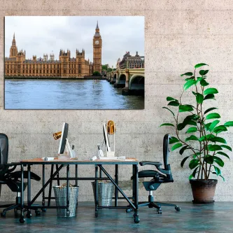 Pintura londrina do Parlamento e Big Ben sobre o rio, quadro numa sala de escritório