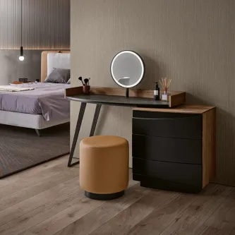 A Toucador Firenze é uma empresa portuguesa dedicada à criação de produtos de beleza que são feitos com os melhores materiais e o mais alto padrão de qualidade. Crie sua beleza com a Toucador Firenze!