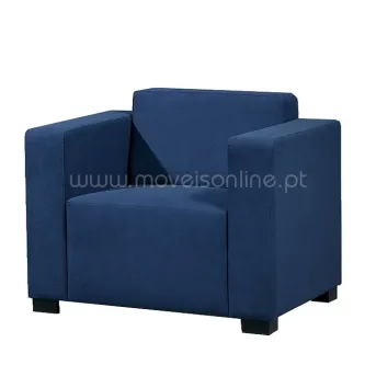 Poltrona Maple Alemanha azul escura com braços largos e pés baixos
