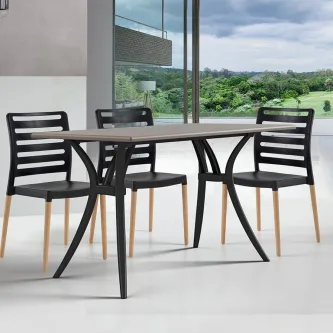 A mesa de cozinha Classic XL é a opção perfeita para quem procura um estilo clássico e moderno para sua cozinha. Com seu design elegante e acabamento resistente, ela é a escolha ideal para complementa