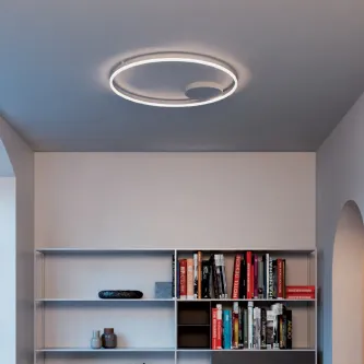 Uma iluminação moderna para qualquer espaço: o Plafon Orbit. Esta bela peça dará um toque único à decoração da sua casa!