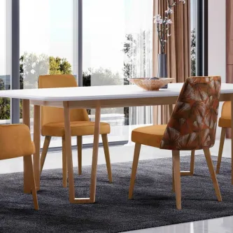 A mesa extensível Luca New é a escolha certa para criar o ambiente perfeito para as suas refeições em família.