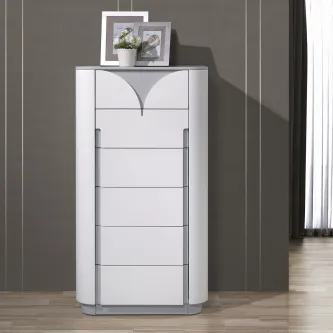 Camiseiro Bello branco alto com cinco gavetas, tampo com moldura e vaso decorativo