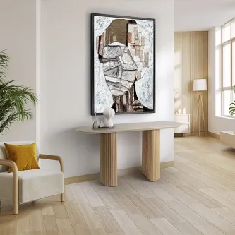 Consola Irati semicircular creme com base canelada, vaso branco e quadro abstracto