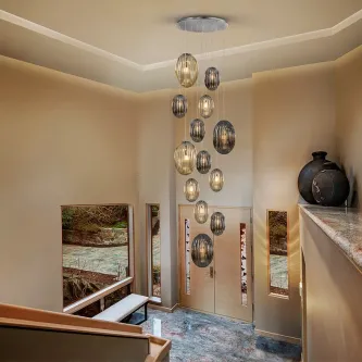 Candeeiro de teto Ovila 13L Grande com 13 globos de vidro suspensos em cascata