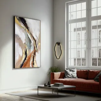 Aplique Tono metálico escuro numa sala com sofá vermelho e quadro abstrato