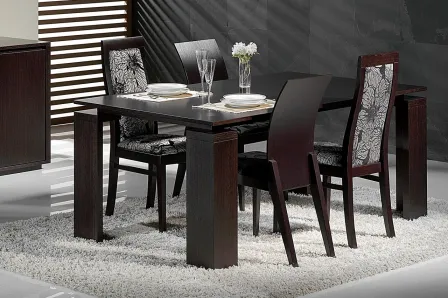 Mesa Jantar Tabua