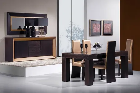 Sala de Jantar Facetada com Dourado