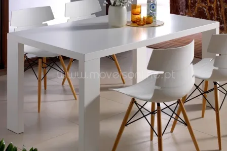 Mesa de Jantar Sandra