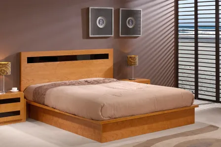 Cama de Casal com Vidro Embutido